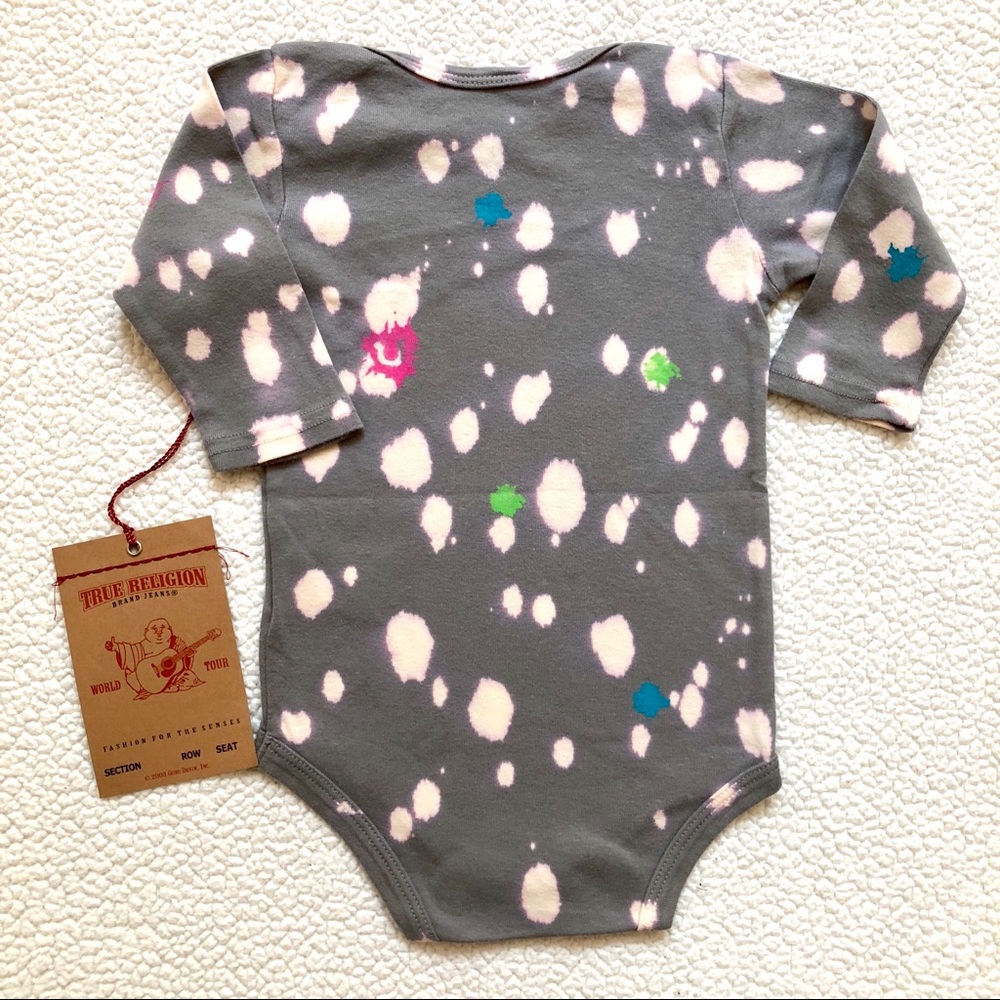 True Religion Baby Splatter Paint Onesie 6 - 12 Mo - Picture 5 of 6